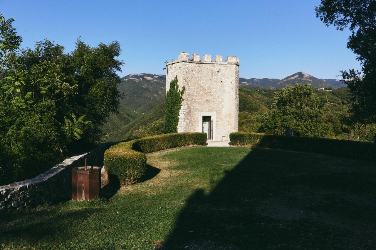 Albergo Diffuso Crispolti Labro Exteriér fotografie