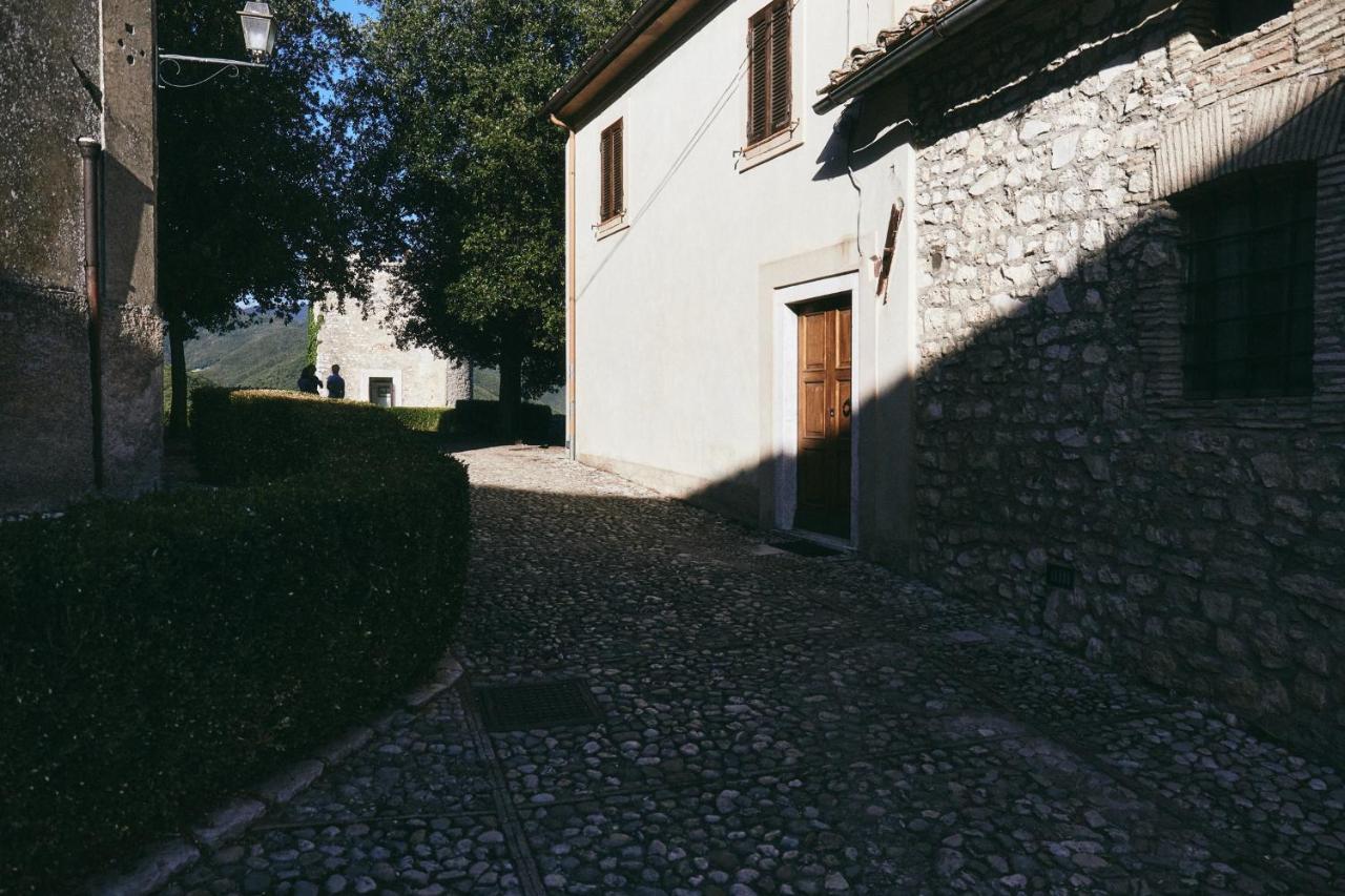 Albergo Diffuso Crispolti Labro Exteriér fotografie