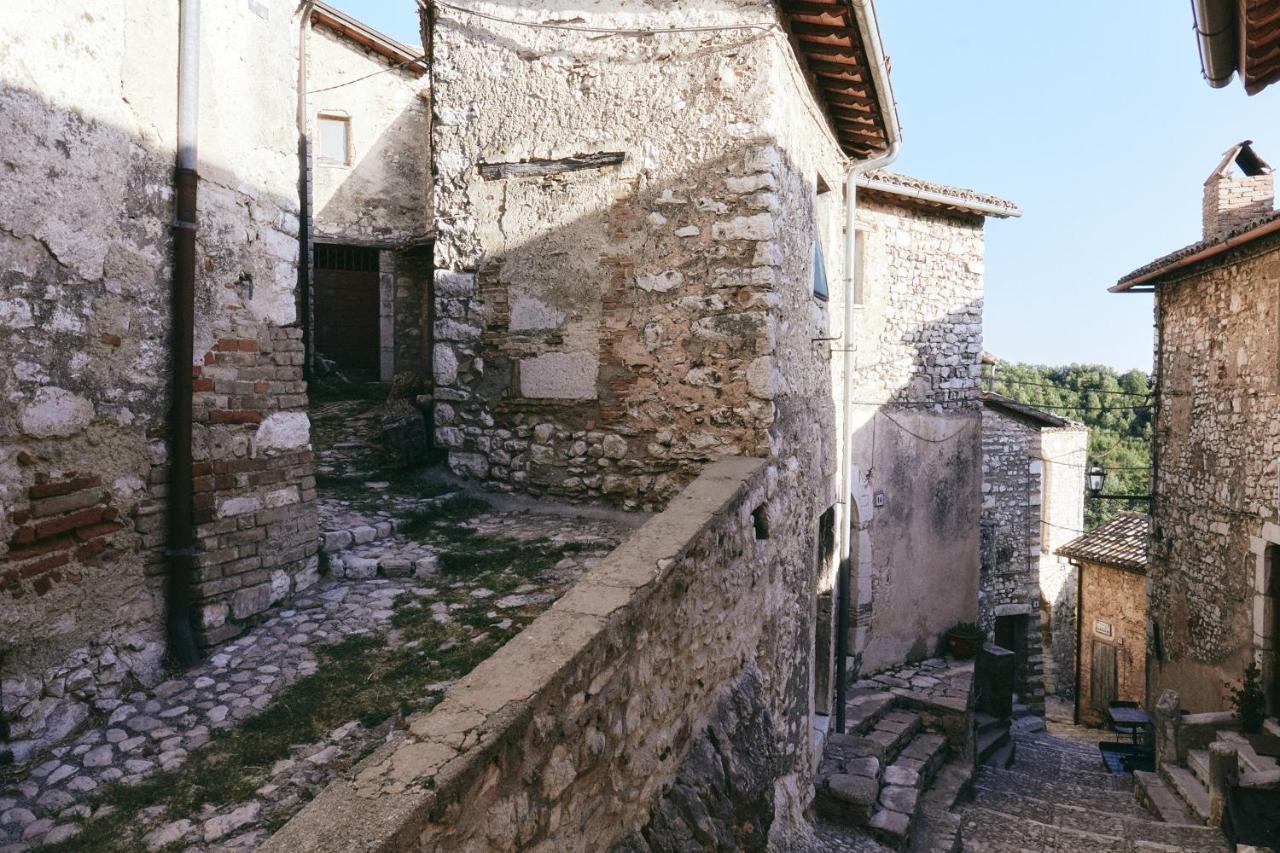 Albergo Diffuso Crispolti Labro Exteriér fotografie