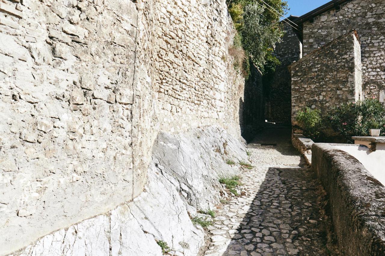 Albergo Diffuso Crispolti Labro Exteriér fotografie
