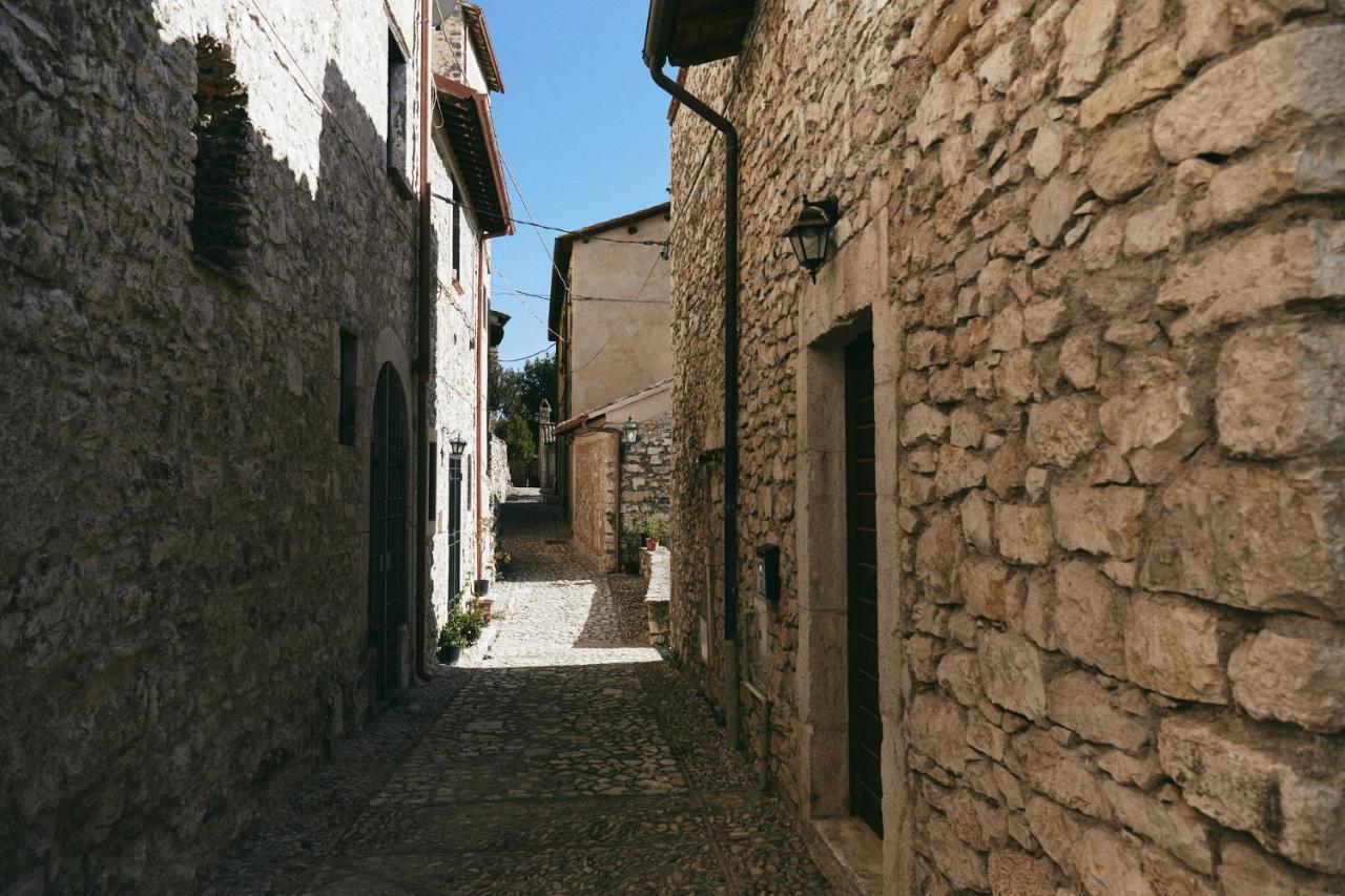 Albergo Diffuso Crispolti Labro Exteriér fotografie