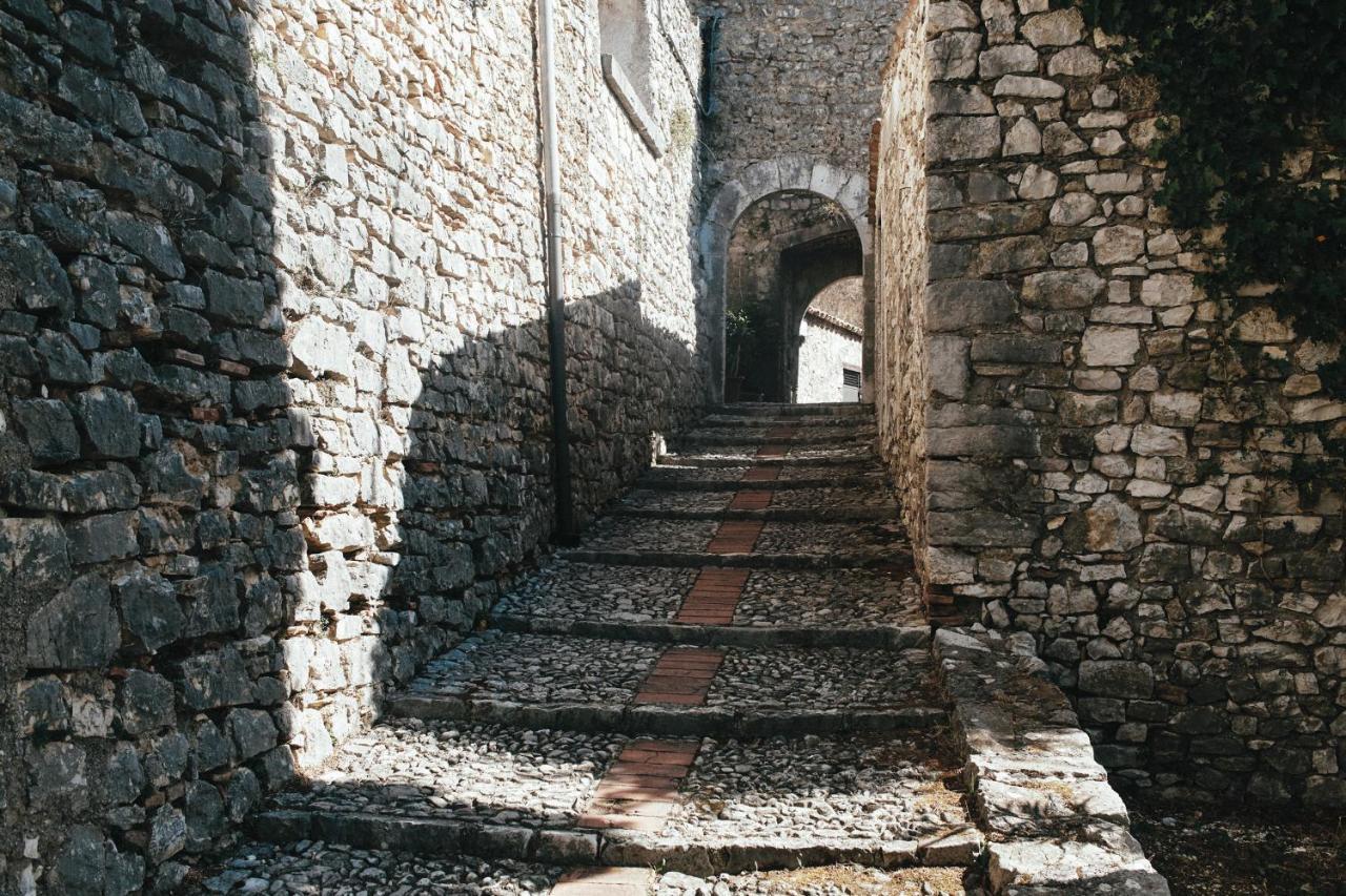 Albergo Diffuso Crispolti Labro Exteriér fotografie