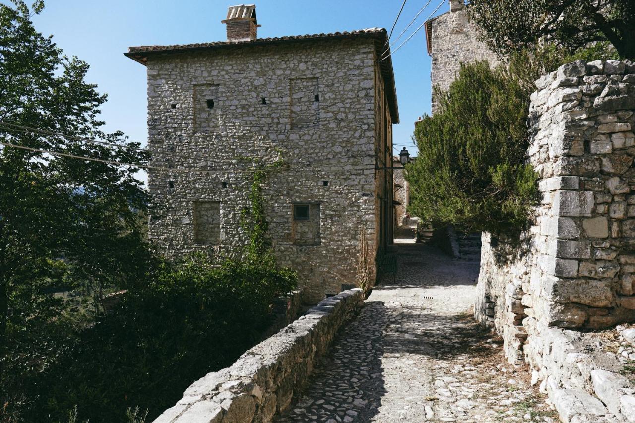 Albergo Diffuso Crispolti Labro Exteriér fotografie