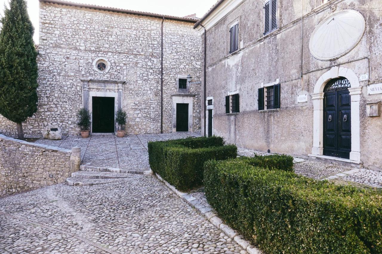 Albergo Diffuso Crispolti Labro Exteriér fotografie