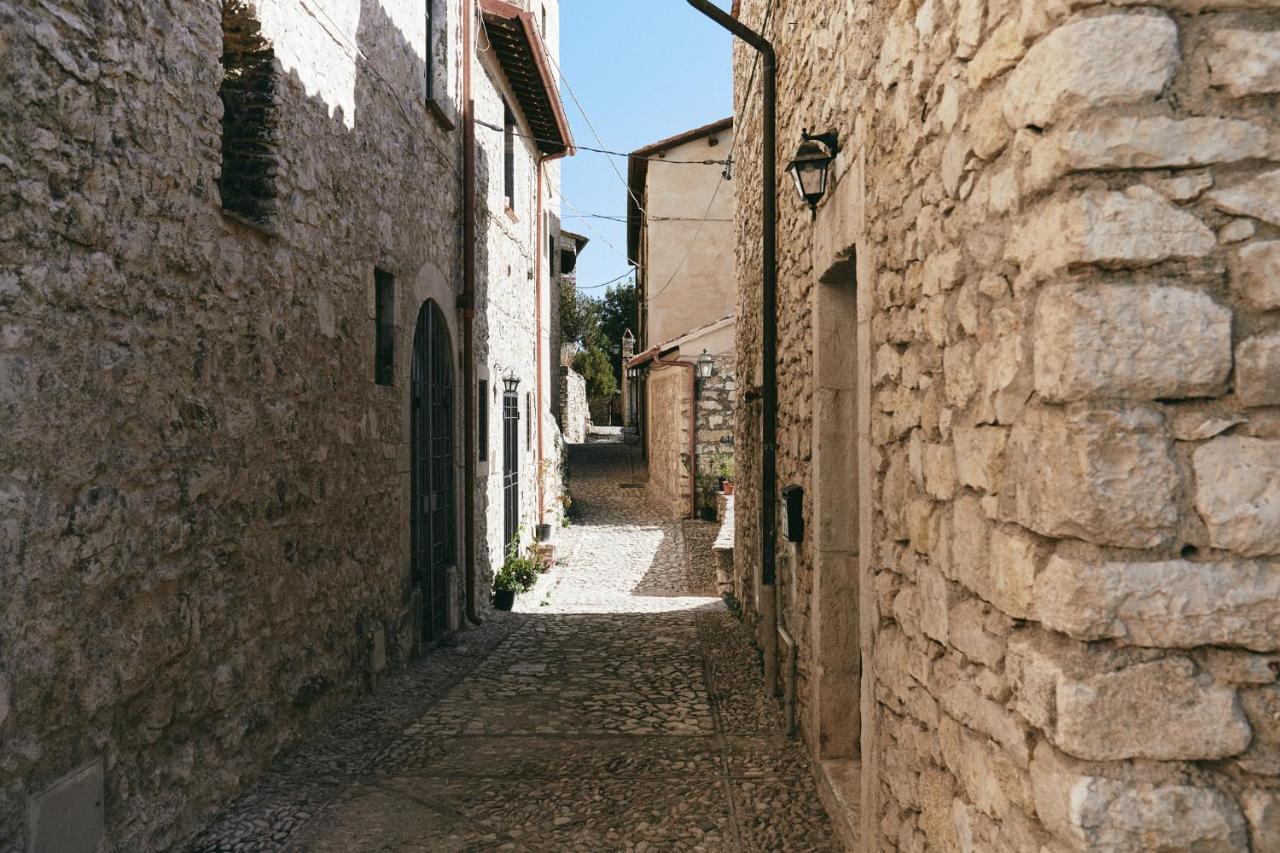 Albergo Diffuso Crispolti Labro Exteriér fotografie