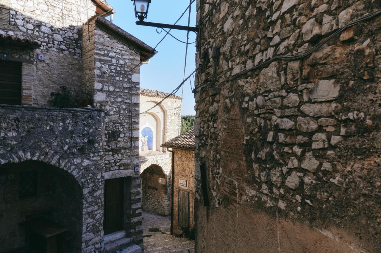 Albergo Diffuso Crispolti Labro Exteriér fotografie
